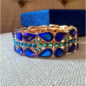 Peacock Color Gold Bracelet